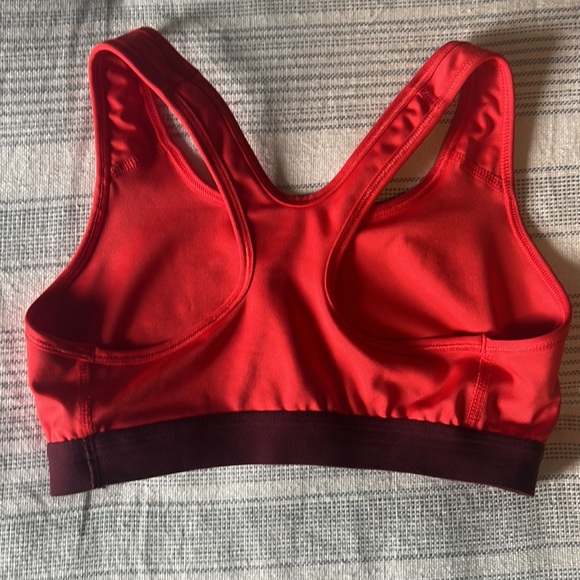 Nike running high support bra - Picture 3 of 3